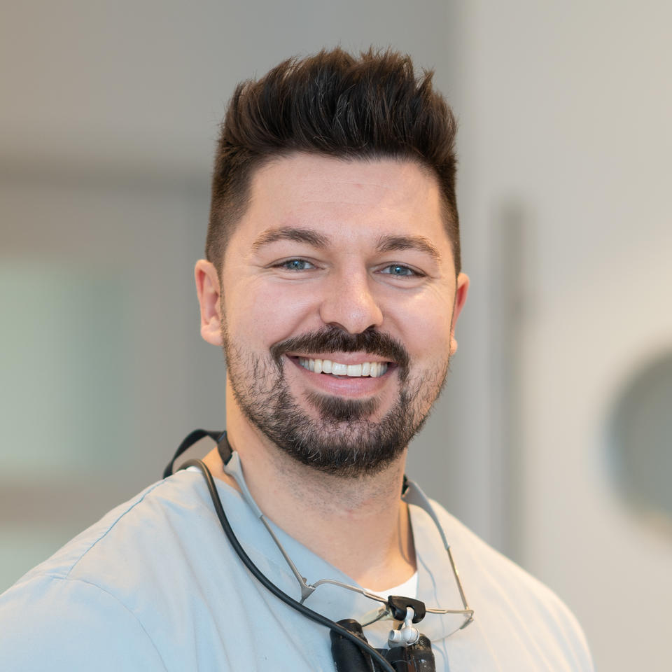 Das Zahnärzteteam im Zahnzentrum Rheinbach: Ricarda Wüst