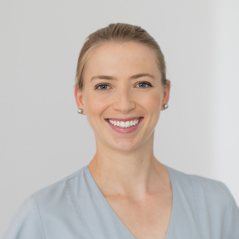 Das Zahnärzteteam im Zahnzentrum Rheinbach: Ricarda Wüst